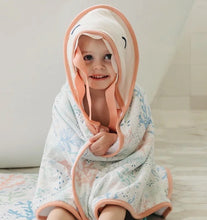 Load image into Gallery viewer, Copper Pearl Hooded Towel
