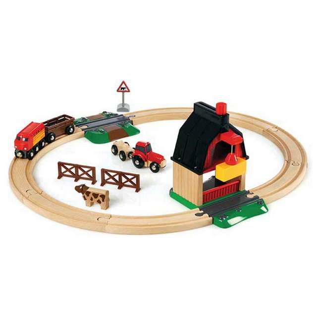 Brio Farm Railway Set